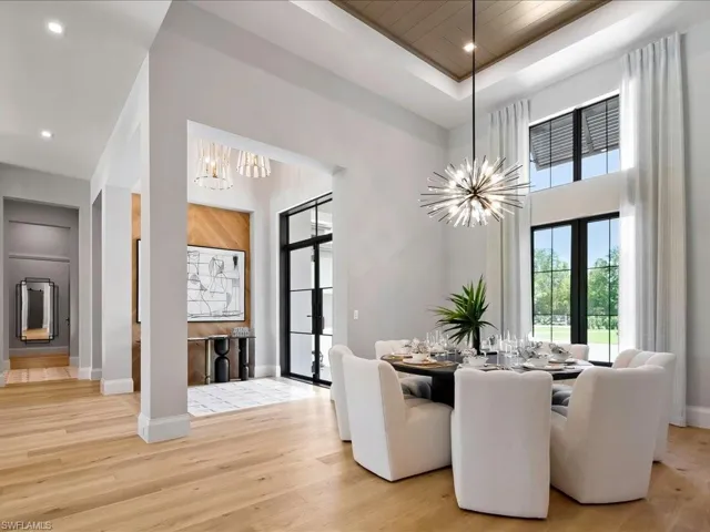 6446 Daniels Rd, Naples, Florida 34109