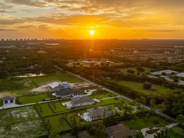 6446 Daniels Rd, Naples, Florida 34109