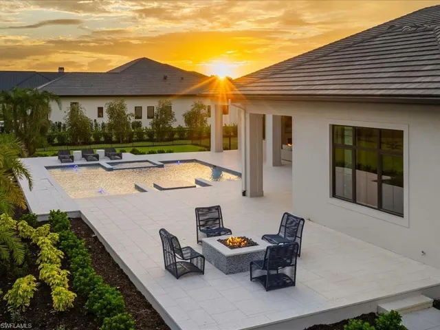 6446 Daniels Rd, Naples, Florida 34109