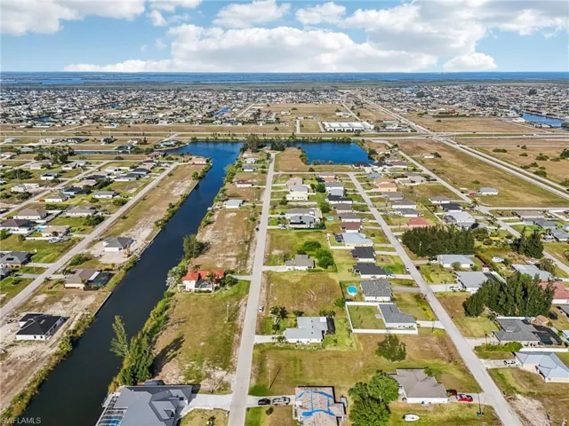 2821 Nw 6th Ter, Cape Coral Fl 33993