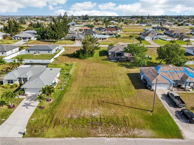2821 Nw 6th Ter, Cape Coral Fl 33993
