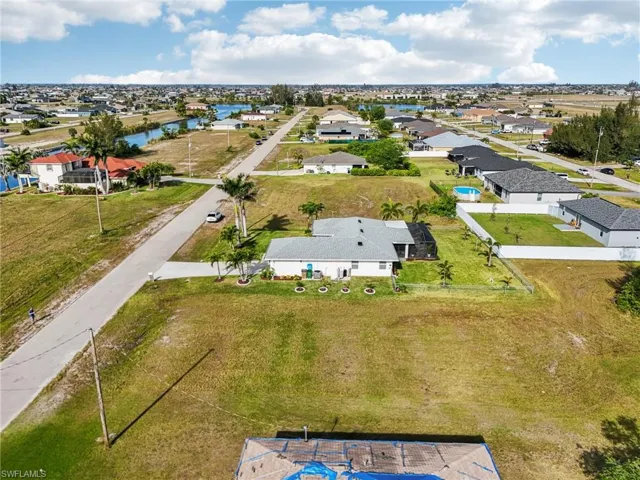 2821 Nw 6th Ter, Cape Coral Fl 33993