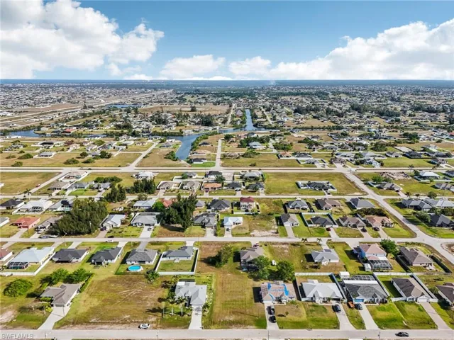 2821 Nw 6th Ter, Cape Coral Fl 33993