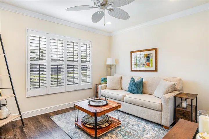 6834  Bogey  DR, Fort Myers, FL 33919