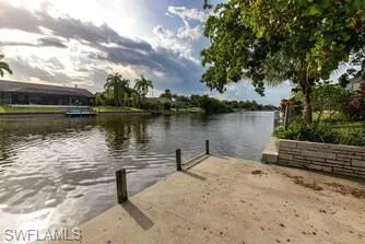 524 SE 21st  AVE, Cape Coral, FL 33990