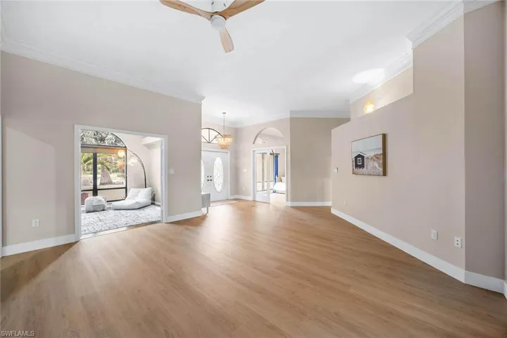 4896  Shearwater  LN, Naples, FL 34119