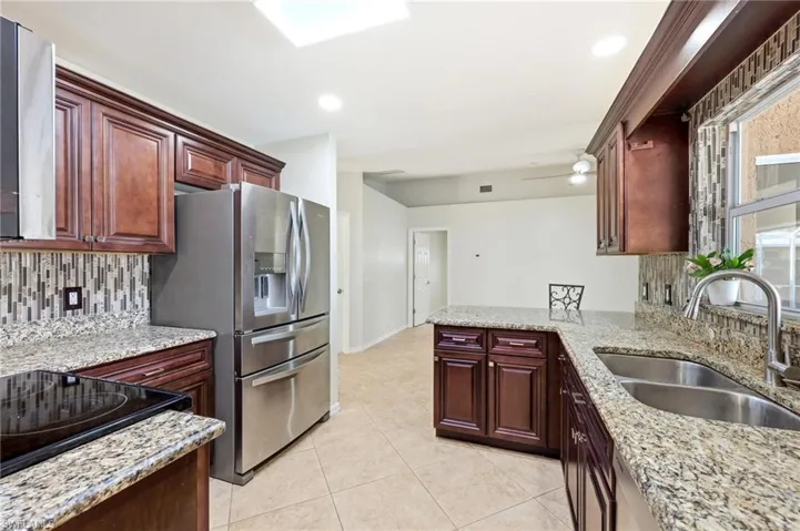 4116 Sw 6th Pl, Cape Coral, Florida 33914