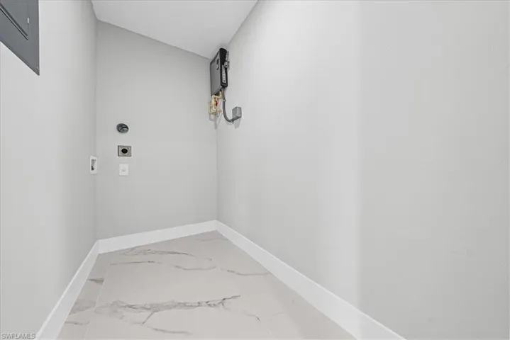 724 Anaconda Ave S, Lehigh Acres, Florida 33974
