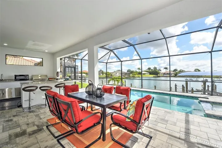 3113 Sw 18th Ave, Cape Coral, Florida 33914
