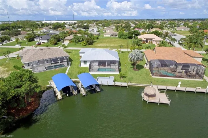 3113 Sw 18th Ave, Cape Coral, Florida 33914