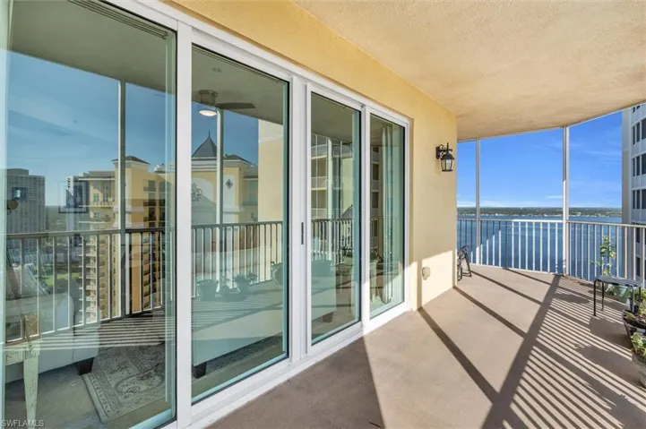 Guest Side Balcony