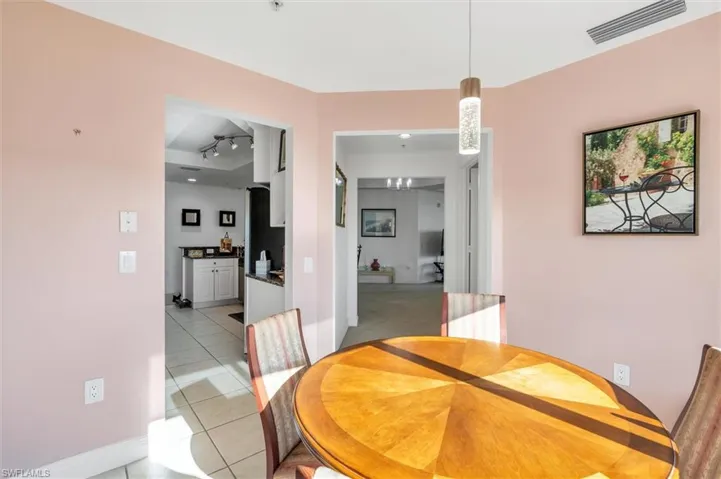 2743  1st  ST, Fort Myers, FL 33916