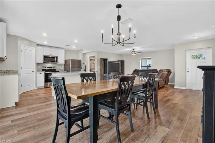 177 Blackstone Dr, Fort Myers, Florida 33913