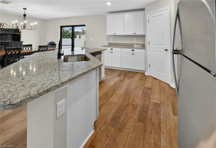 177 Blackstone Dr, Fort Myers, Florida 33913