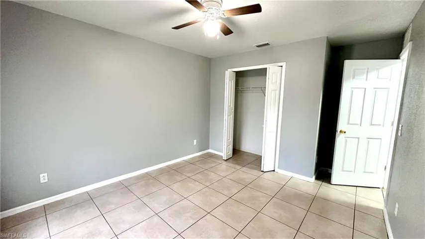 213 Se 24th Ave, Cape Coral, Florida 33990