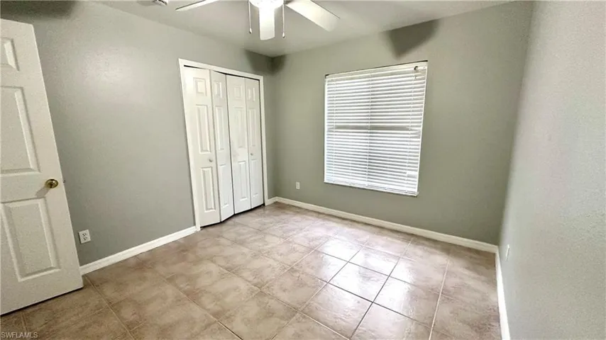 213 Se 24th Ave, Cape Coral, Florida 33990
