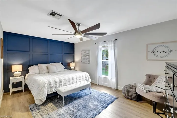 231 16th St Ne, Naples, Florida 34120