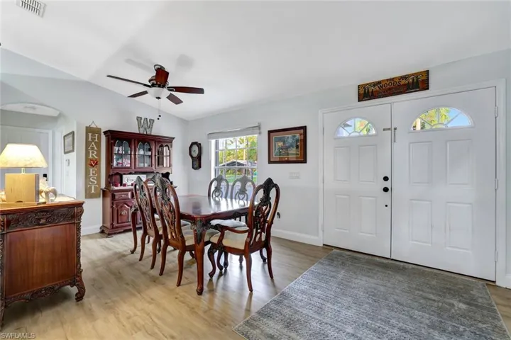 231 16th St Ne, Naples, Florida 34120