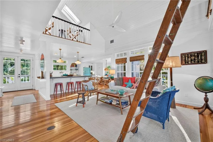 The second loft above the kitchen has a bird’s-eye view of the living room