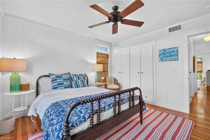 Guest bedroom 1