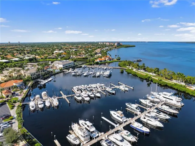 14500 Ocean Bluff Dr, Fort Myers, Florida 33908