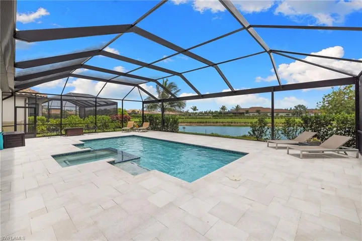 17489 Aquila Ct, Fort Myers, Florida 33913