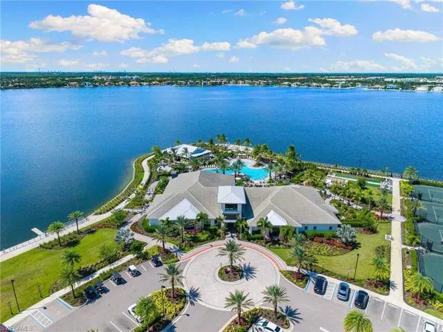 17489 Aquila Ct, Fort Myers, Florida 33913