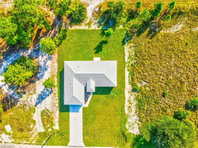 Aerial view of property and surrounding area