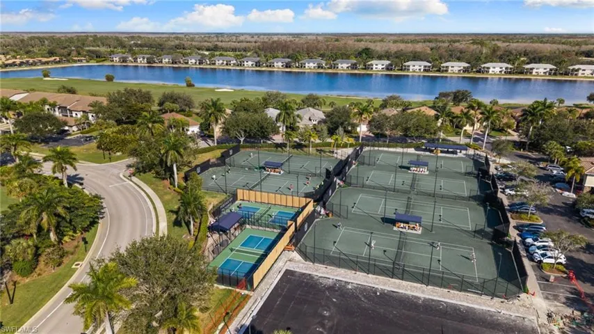 10240  Gator Bay  CT, Naples, FL 34120