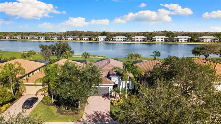 10240  Gator Bay  CT, Naples, FL 34120