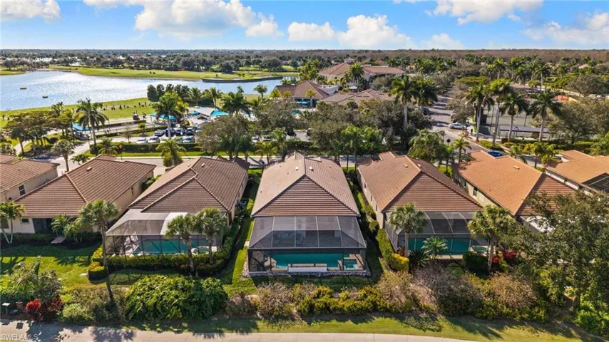 10240  Gator Bay  CT, Naples, FL 34120