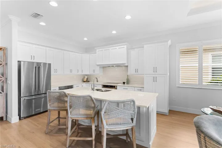 10240  Gator Bay  CT, Naples, FL 34120