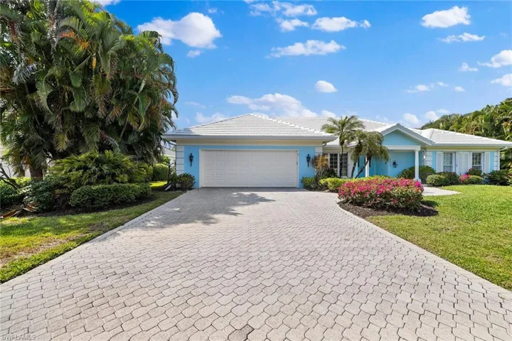621  Jacana  CIR, Naples, FL 34105
