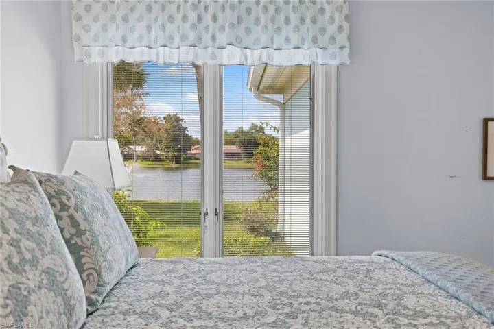 621  Jacana  CIR, Naples, FL 34105