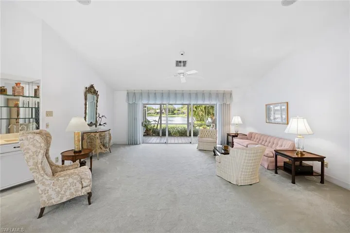 621  Jacana  CIR, Naples, FL 34105