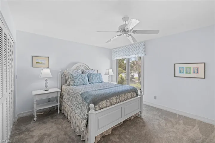 621  Jacana  CIR, Naples, FL 34105