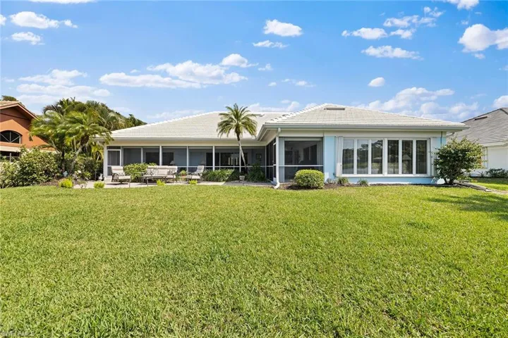 621  Jacana  CIR, Naples, FL 34105