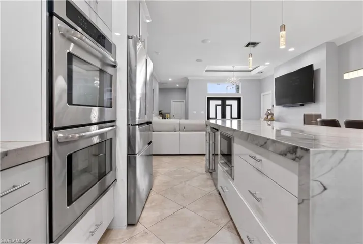 2863 Everglades Blvd N, Naples, Florida 34120