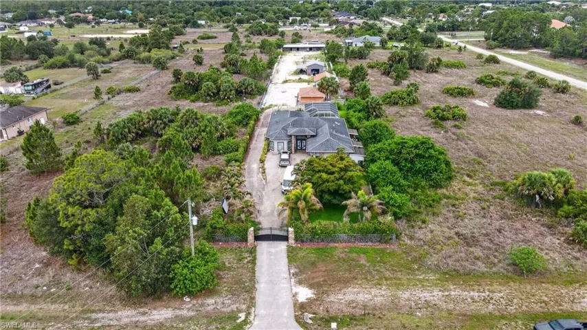2863 Everglades Blvd N, Naples, Florida 34120