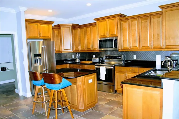 3328 SE 17th  PL, Cape Coral, FL 33904