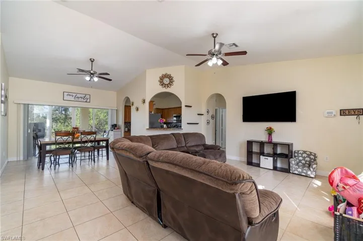 2506 8th St Sw, Lehigh Acres Fl 33976