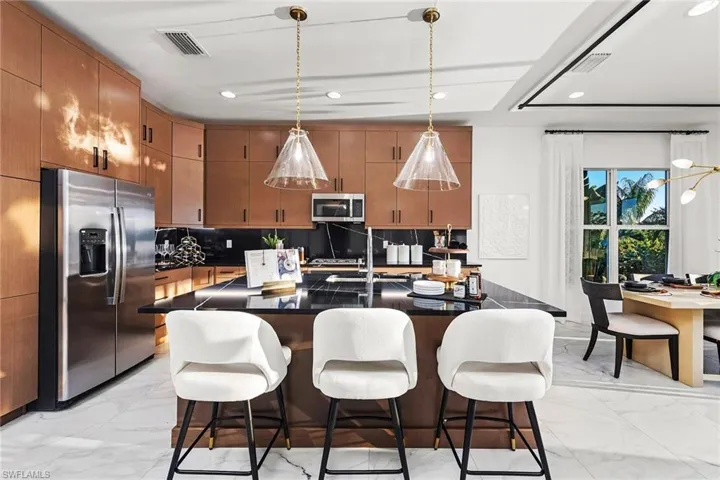 2769  Rockwood  LN, Naples, FL 34112