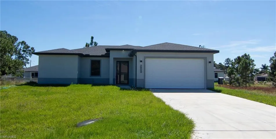 2907 Colin Ave S, Lehigh Acres, Florida 33976