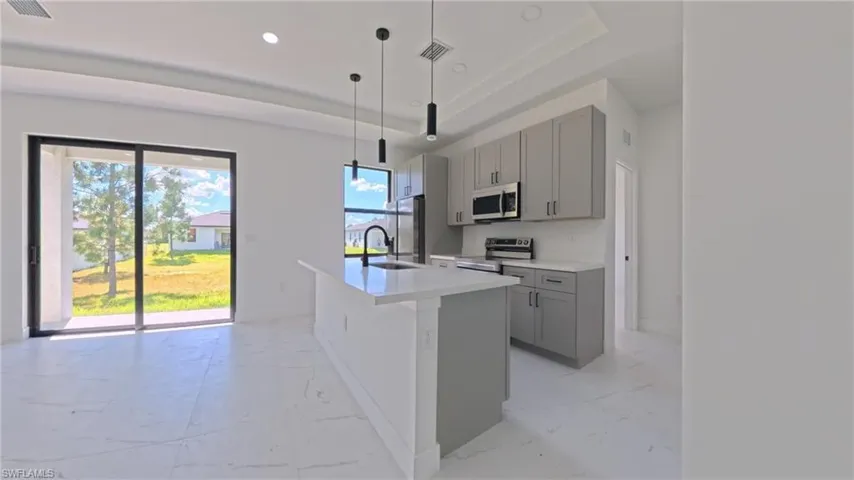 2907 Colin Ave S, Lehigh Acres, Florida 33976