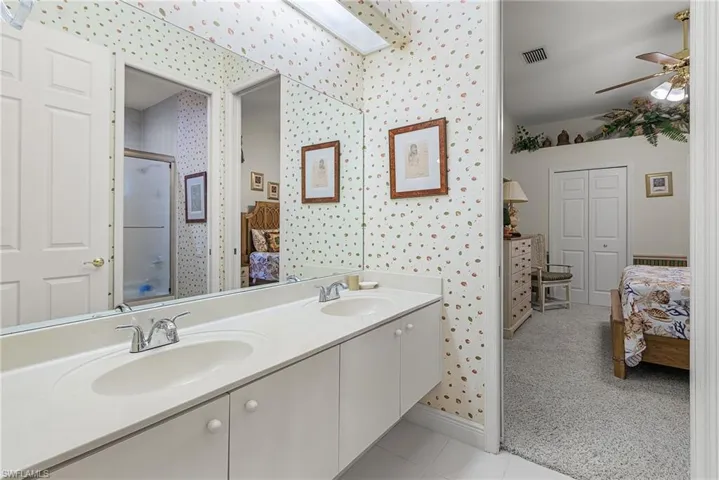 Jack & Jill Bath