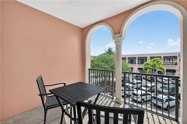 23161 Fashion Dr 7210, Estero, Florida 33928