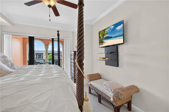 23161 Fashion Dr 7210, Estero, Florida 33928