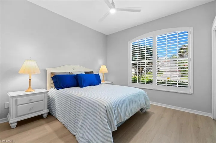1717  Winding Oaks  WAY, Naples, FL 34109