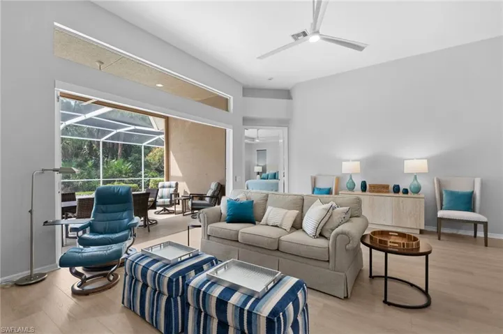 1717  Winding Oaks  WAY, Naples, FL 34109