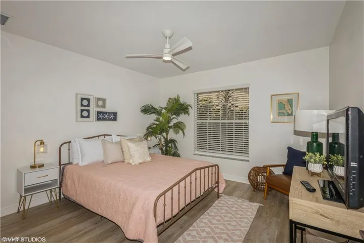 2608 Sailors Way 122, Naples, Florida 34109